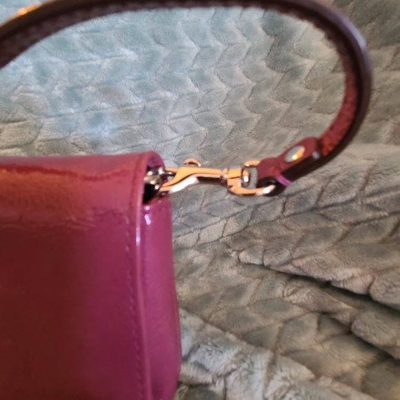 Coach Fuchsia Patent Leather Clutch EUC SOLD - Picture 6 of 13